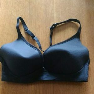 Athletic bra